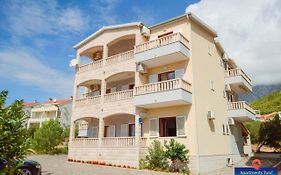 Apartments Turić